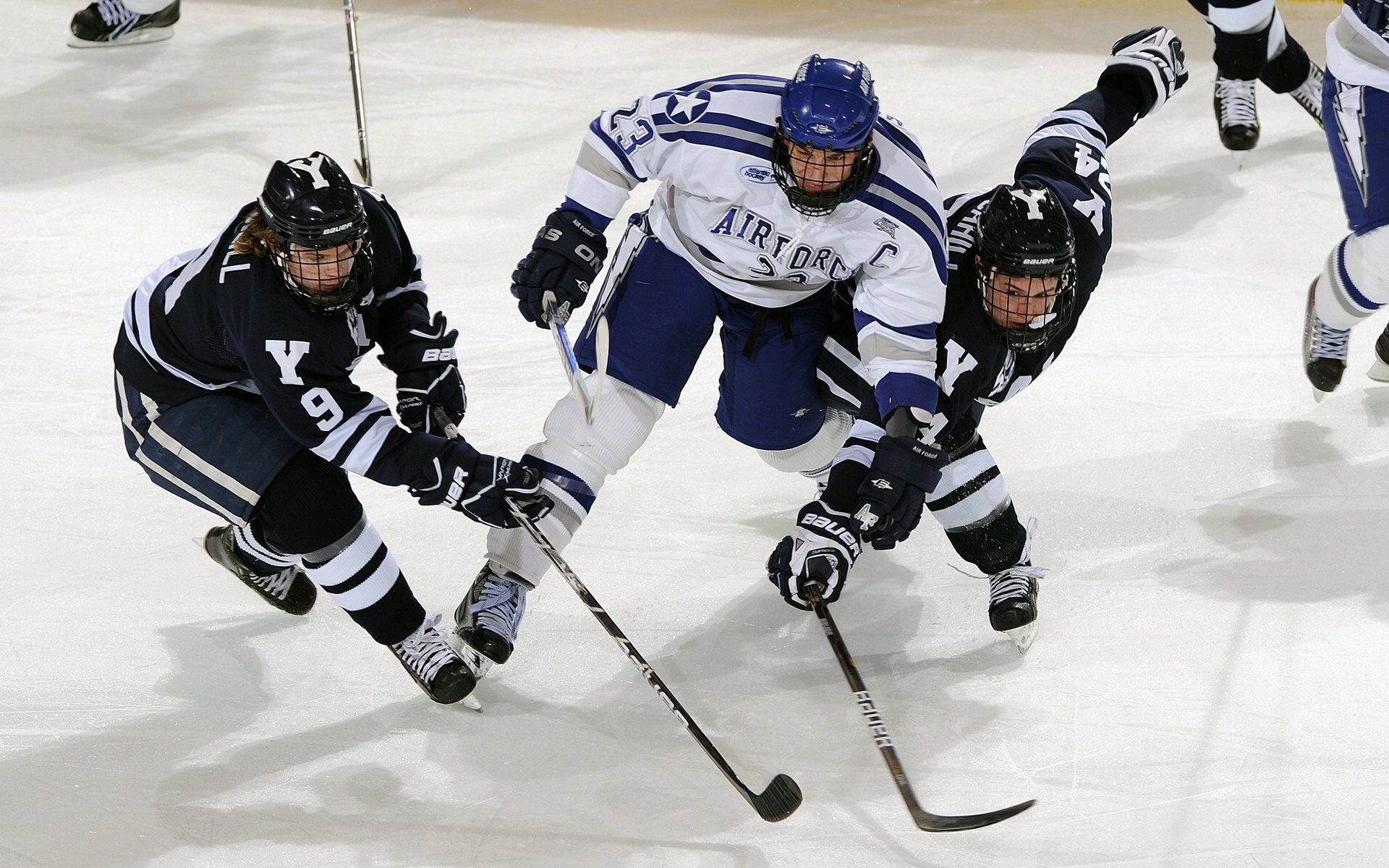 电竞周边产品热销，电竞周边怎么赚钱